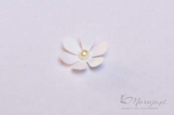 papierowe kwiatki - 1,5 cm
